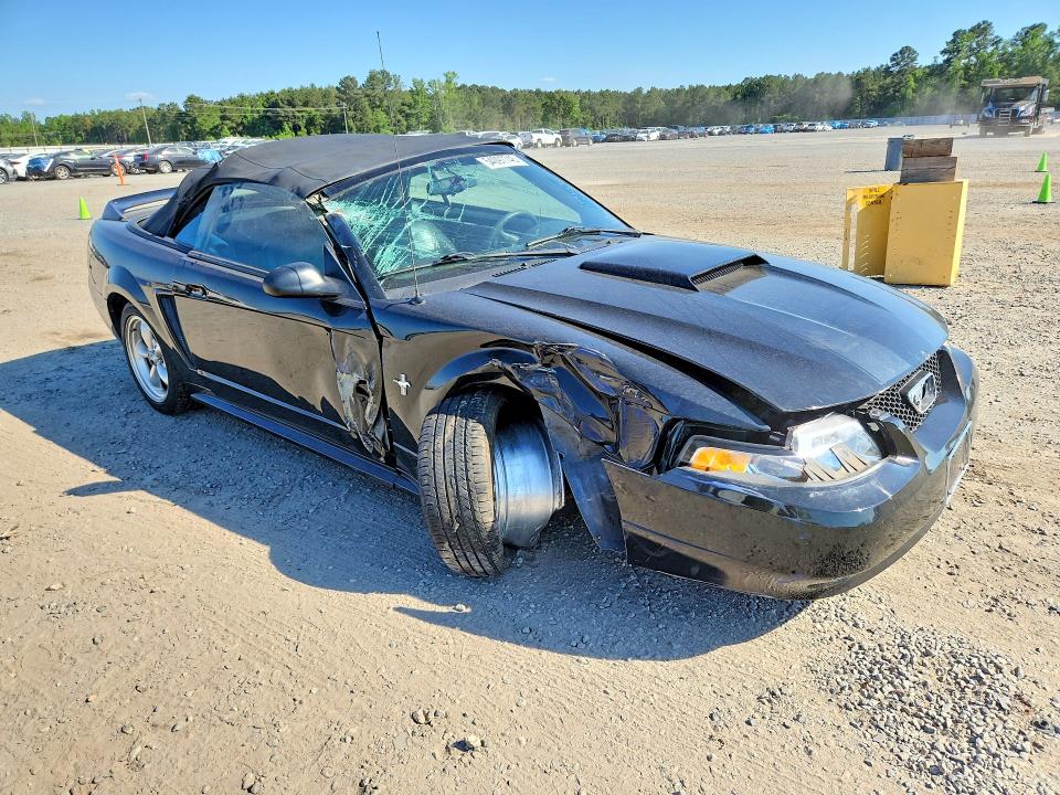 54097746 :رقم المزاد ، 1FAFP4443YF289691 vin ، 2000 Ford Mustang مزاد بيع