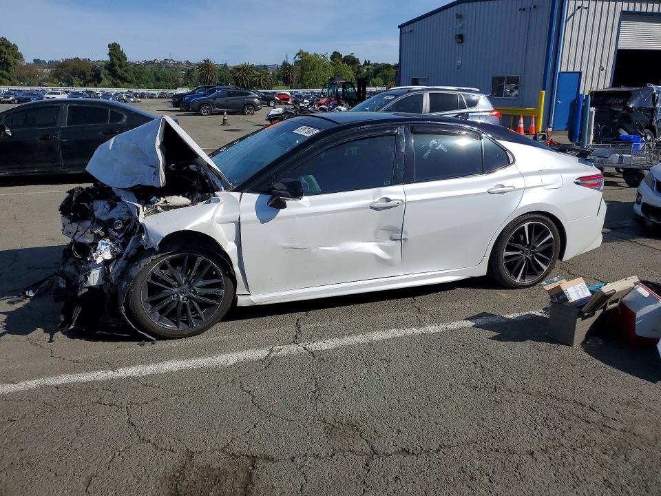 Продаж на аукціоні авто 2019 Toyota Camry, vin: 4T1B61HK9KU234485, номер лоту: 52971906