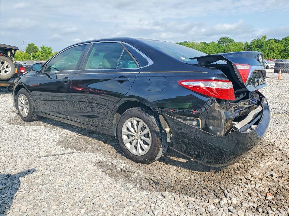 52348906 :رقم المزاد ، 4T4BF1FK8FR499056 vin ، 2015 Toyota Camry مزاد بيع