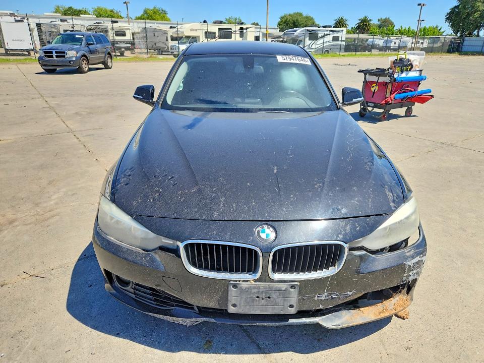 2015 Bmw 328 მანქანა იყიდება აუქციონზე, vin: WBA3C1C54FP851183, აუქციონის ნომერი: 52947646