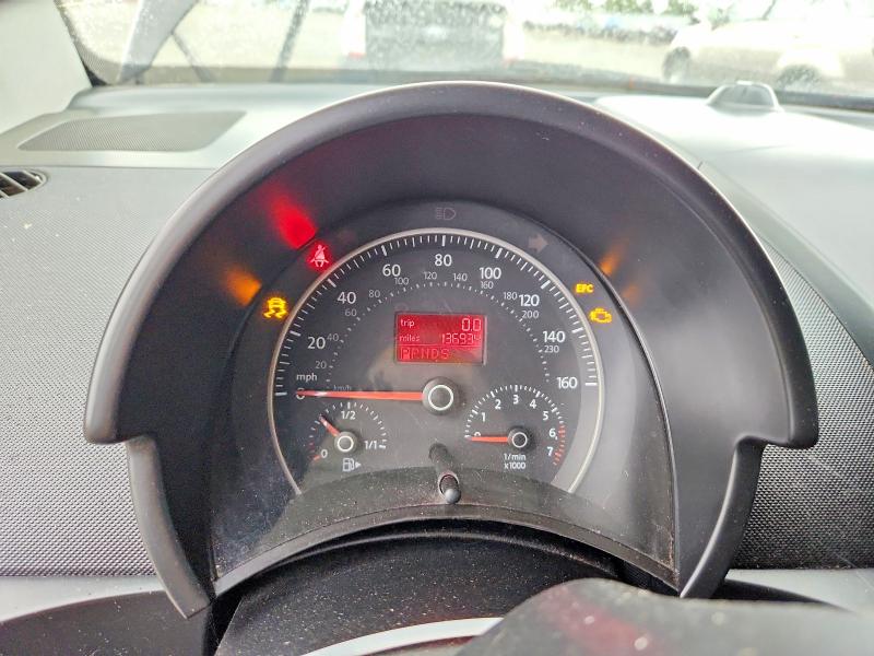 54980656 :رقم المزاد ، 3VWRG3AL2AM006715 vin ، 2010 Volkswagen New Beetle مزاد بيع