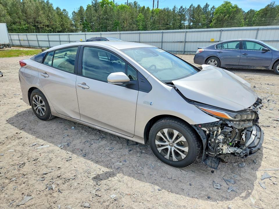Продажа на аукционе авто 2022 Toyota Prius Prime, vin: JTDKAMFP7N3211137, номер лота: 51903876