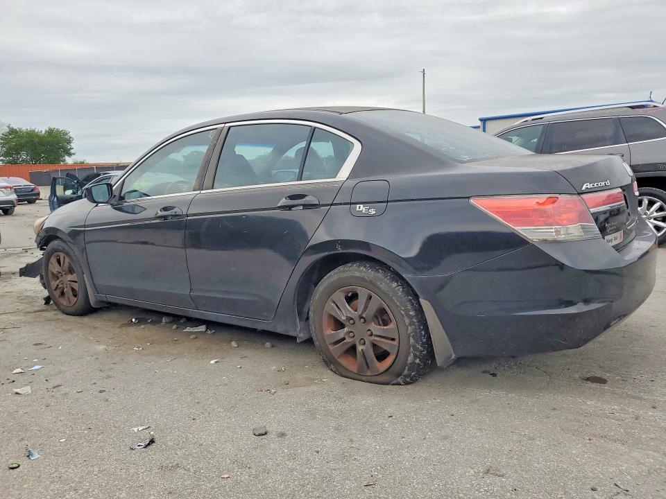 55588996 :رقم المزاد ، 1HGCP2F60BA027326 vin ، 2011 Honda Accord مزاد بيع