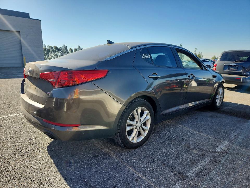 2012 Kia Optima მანქანა იყიდება აუქციონზე, vin: 5XXGM4A72CG033221, აუქციონის ნომერი: 54099316