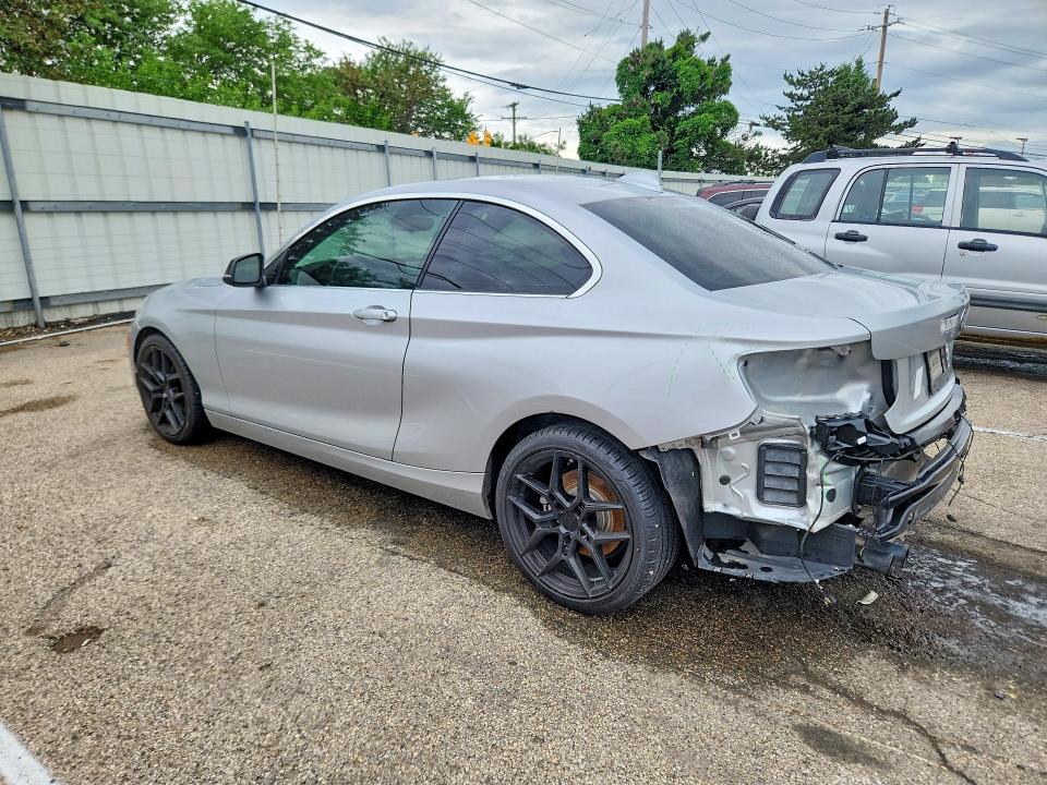55050286 :رقم المزاد ، WBA1F9C54GV742233 vin ، 2016 Bmw 228 مزاد بيع