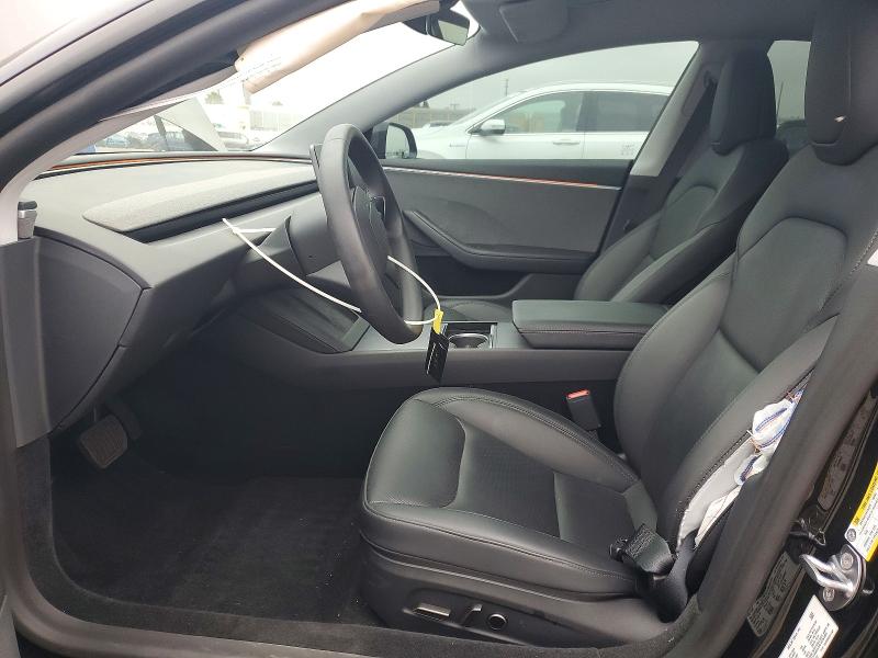 52932516 :رقم المزاد ، 5YJ3E1EA3SF983637 vin ، 2025 Tesla Model 3 مزاد بيع