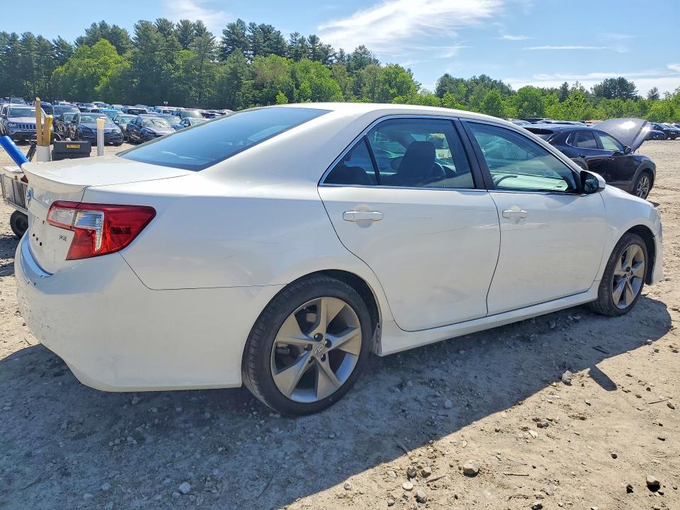 54139366 :رقم المزاد ، 4T1BF1FK1EU425485 vin ، 2014 Toyota Camry مزاد بيع