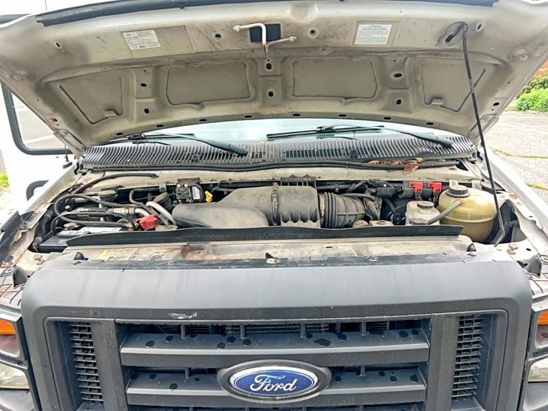 54528006 :رقم المزاد ، 1FTDS3EL6BDB24396 vin ، 2011 Ford Econoline مزاد بيع