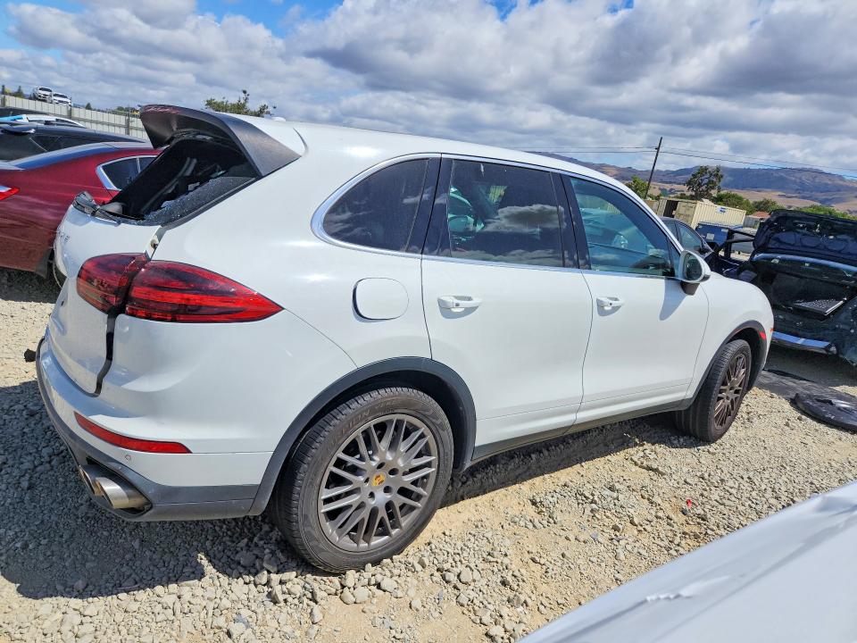 Продажа на аукционе авто 2017 Porsche Cayenne, vin: WP1AB2A25HLA52601, номер лота: 54913076