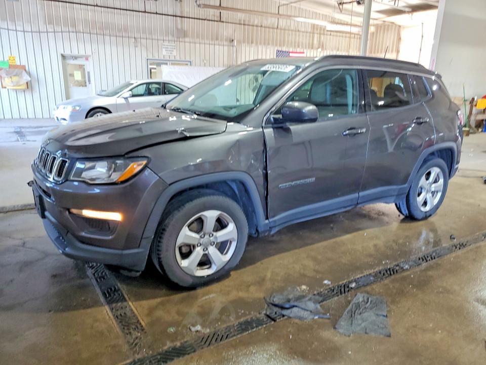 53565026 :رقم المزاد ، 3C4NJCBB9KT855708 vin ، 2019 Jeep Compass مزاد بيع