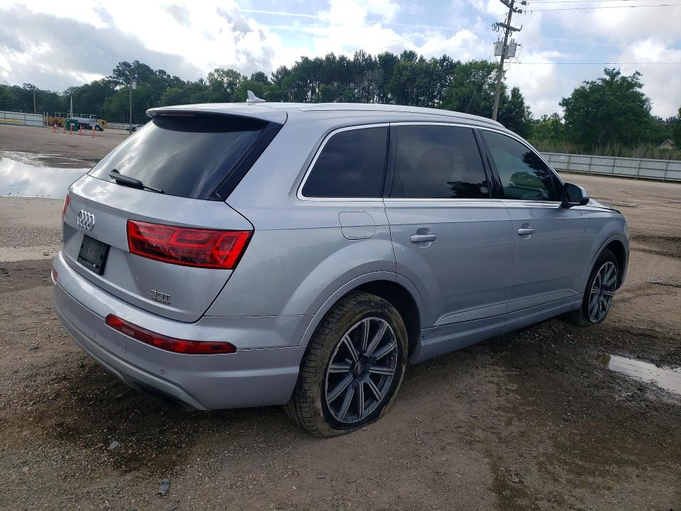 Aukcja sprzedaży 2017 Audi Q7, vin: WA1LAAF70HD020851, numer aukcji: 55118076