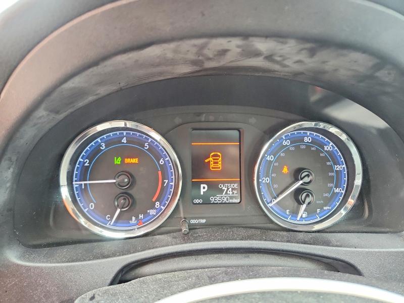 Продажа на аукционе авто 2018 Toyota Corolla, vin: 2T1BURHE0JC099055, номер лота: 53712926