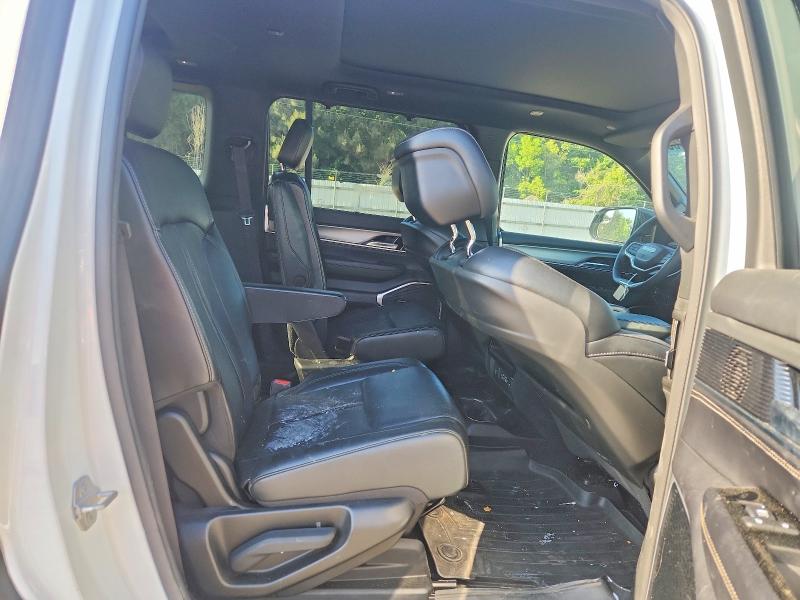 Продажа на аукционе авто 2023 Jeep Wagoneer, vin: 1C4SJVBP9PS574365, номер лота: 52984366