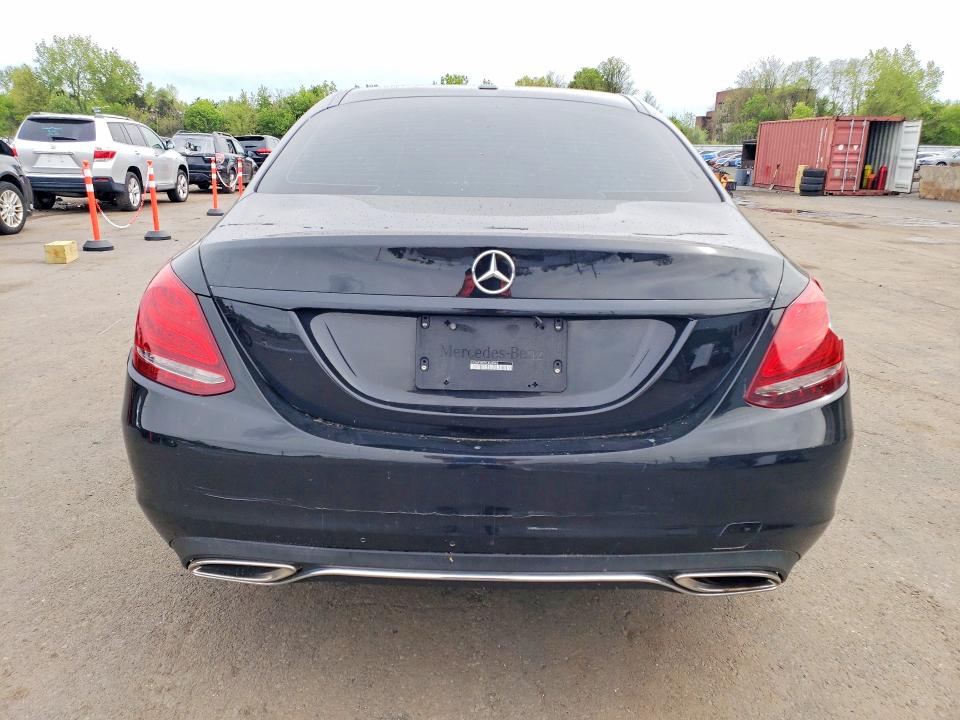 Продажа на аукционе авто 2015 Mercedes-benz C, vin: 55SWF4KB7FU039448, номер лота: 52729616