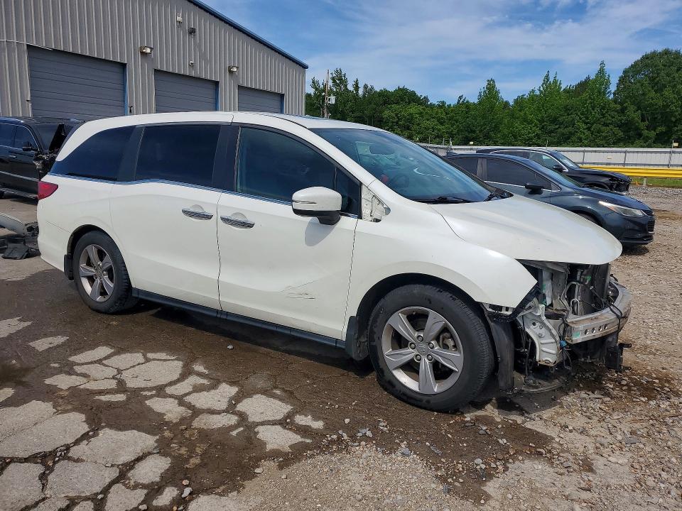 53059726 :رقم المزاد ، 5FNRL6H75KB102353 vin ، 2019 Honda Odyssey مزاد بيع