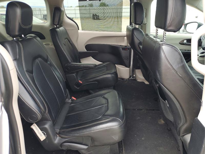 52573436 :رقم المزاد ، 2C4RC1DG3LR163814 vin ، 2020 Chrysler Voyager مزاد بيع