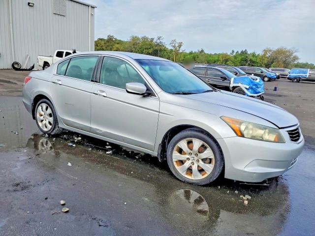 2009 Honda Accord მანქანა იყიდება აუქციონზე, vin: 1HGCP26819A099373, აუქციონის ნომერი: 52053546