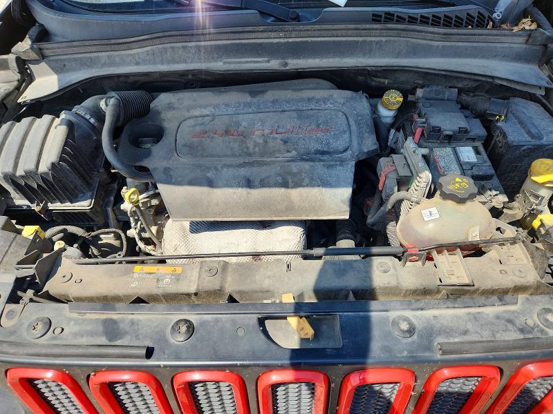 2016 Jeep Renegade მანქანა იყიდება აუქციონზე, vin: ZACCJBBT7GPD13726, აუქციონის ნომერი: 51538196