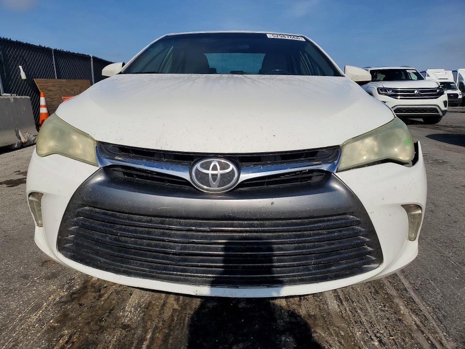 2016 Toyota Camry მანქანა იყიდება აუქციონზე, vin: 4T1BF1FKXGU121350, აუქციონის ნომერი: 52987666