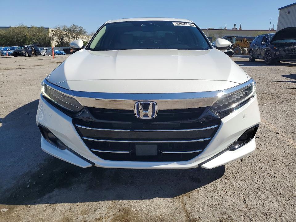 Продажа на аукционе авто 2022 Honda Accord, vin: 1HGCV3F58NA025122, номер лота: 52948066