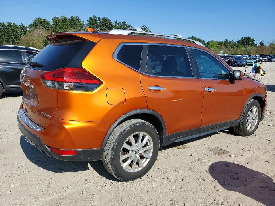 Продажа на аукционе авто 2017 Nissan Rogue, vin: JN8AT2MV1HW256657, номер лота: 52691666