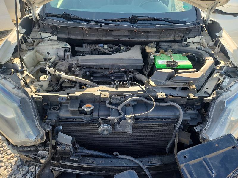 2015 Nissan Rogue მანქანა იყიდება აუქციონზე, vin: 5N1AT2MT7FC853073, აუქციონის ნომერი: 54070226