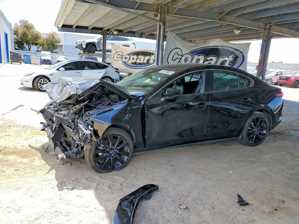 Auction sale of the 2024 Mazda Mazda 3, vin: 3MZBPABM8RM428741, lot number: 55062176
