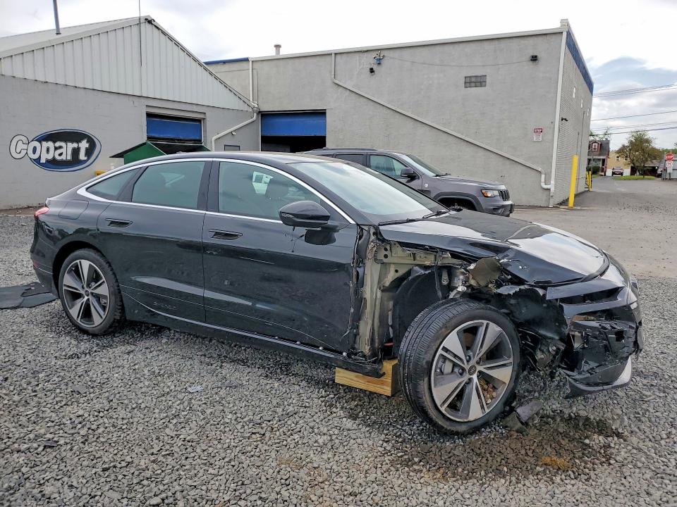 Продаж на аукціоні авто 2025 Audi A6 E-tron, vin: WAU3DAGHXSA027588, номер лоту: 53024576