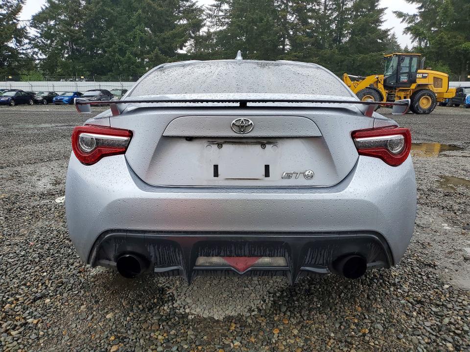 53576616 :رقم المزاد ، JF1ZNAE17J9701797 vin ، 2018 Toyota 86 مزاد بيع