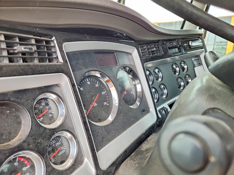 Продажа на аукционе авто 2012 Kenworth Construction, vin: 1XKDD49X8CJ334180, номер лота: 51689436