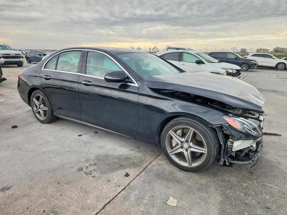 2017 Mercedes-benz E მანქანა იყიდება აუქციონზე, vin: WDDZF4JB6HA049700, აუქციონის ნომერი: 54022756