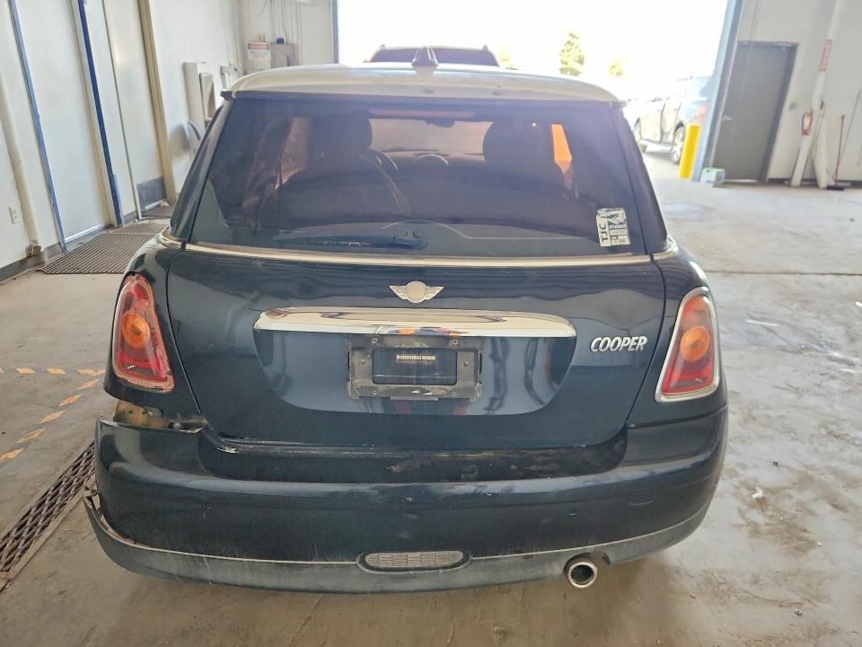 53585796 :رقم المزاد ، WMWMF335X7TT50315 vin ، 2007 Mini Cooper Hardtop مزاد بيع