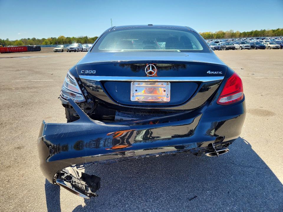 51914896 :رقم المزاد ، 55SWF4KB0JU238771 vin ، 2018 Mercedes-benz C مزاد بيع