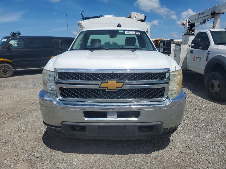2014 Chevrolet Silverado მანქანა იყიდება აუქციონზე, vin: 1GB3KZCG3EF122686, აუქციონის ნომერი: 51853816