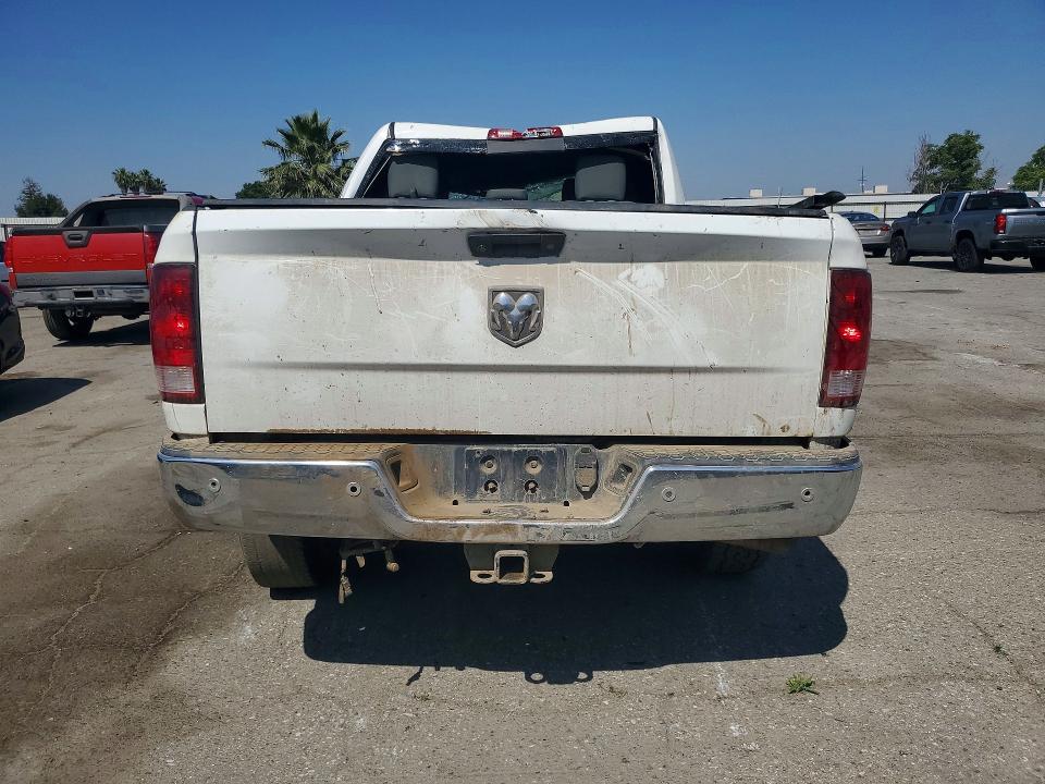 Продаж на аукціоні авто 2015 Ram 2500, vin: 3C6UR4DL5FG613682, номер лоту: 52398396