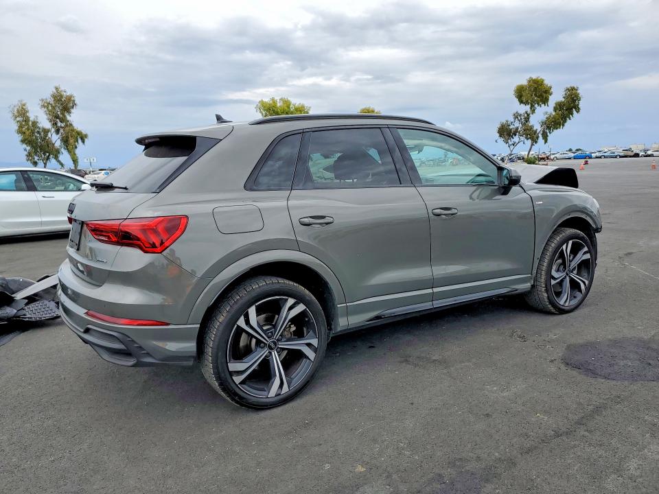 Продажа на аукционе авто 2024 Audi Q3, vin: WA1EECF30R1069797, номер лота: 52410966