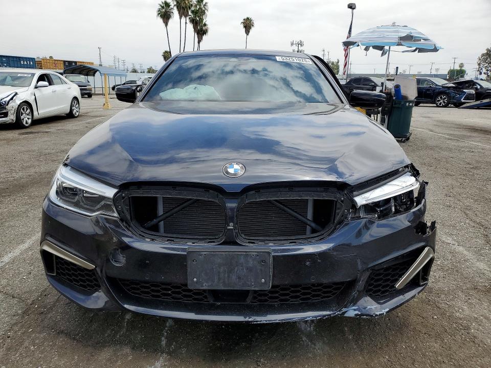 53251026 :رقم المزاد ، WBAJB9C53JG464593 vin ، 2018 Bmw M550xi مزاد بيع