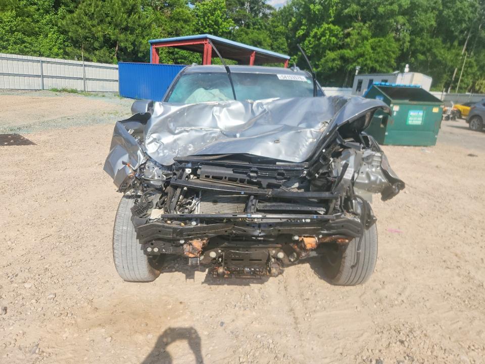 Продажа на аукционе авто 2024 Chevrolet Suburban, vin: 1GNSCBKD8RR352593, номер лота: 54153576