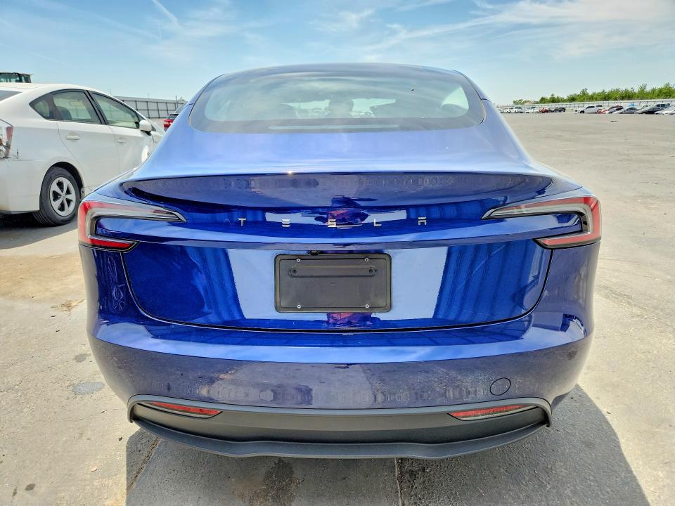 54371456 :رقم المزاد ، 5YJ3E1EA4SF057005 vin ، 2025 Tesla Model 3 مزاد بيع