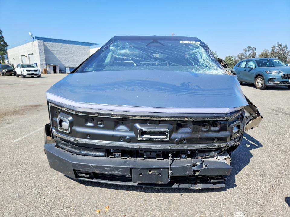 2025 Tesla Cybertruck მანქანა იყიდება აუქციონზე, vin: 7G2CEHED9SA067915, აუქციონის ნომერი: 54112866