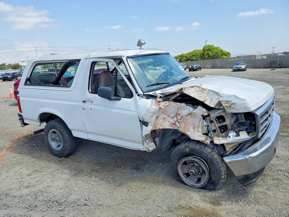 53576656 :رقم المزاد ، 1FMEU15H8SLB23900 vin ، 1995 Ford Bronco مزاد بيع