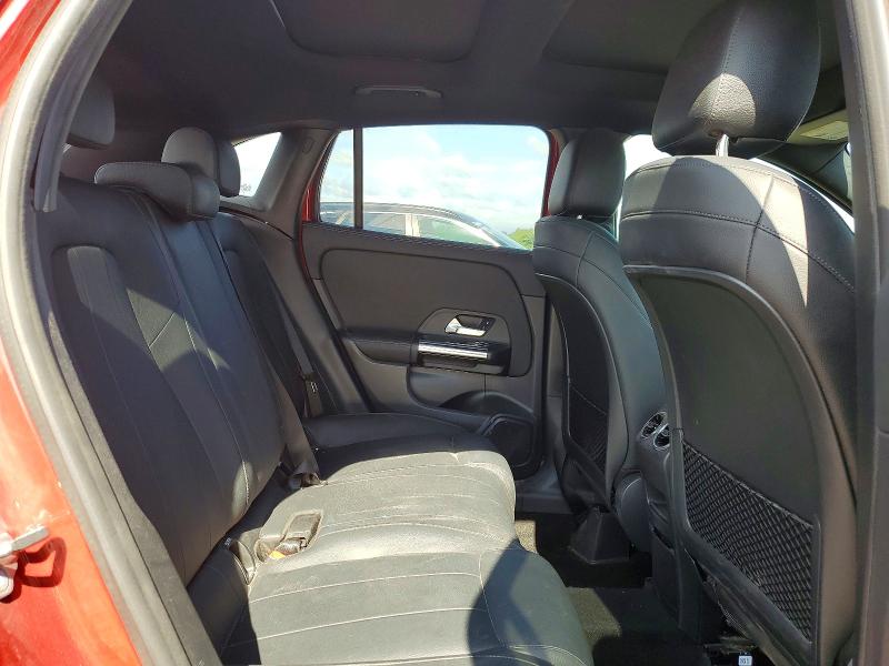 52097776 :رقم المزاد ، W1N4N4GB4MJ220414 vin ، 2021 Mercedes-benz Gla مزاد بيع