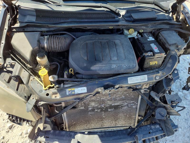2014 Chrysler Town & Country მანქანა იყიდება აუქციონზე, vin: 2C4RC1HG7ER235126, აუქციონის ნომერი: 55324736