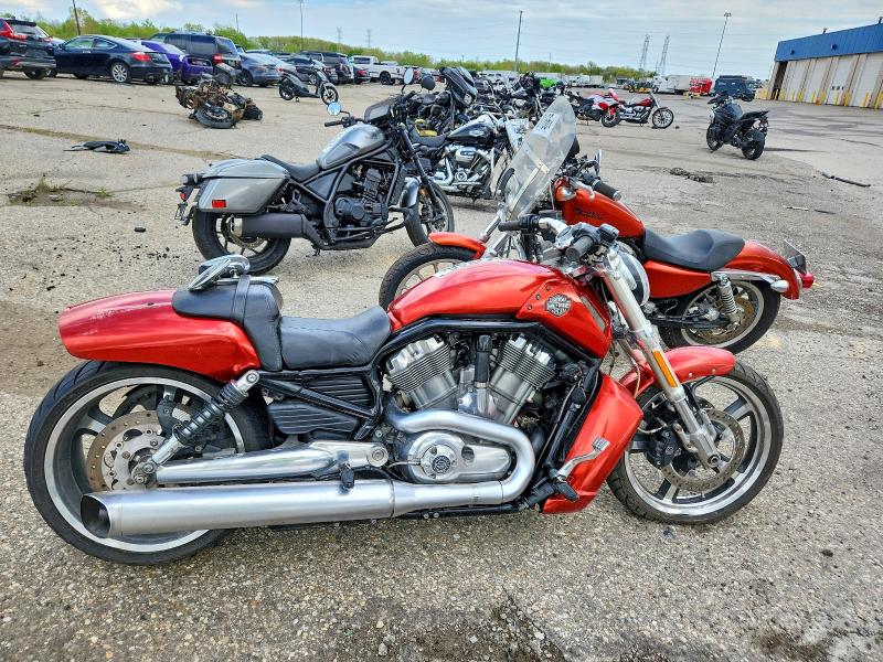2013 Harley-davidson Vrscf მანქანა იყიდება აუქციონზე, vin: 1HD1HPH10DC802702, აუქციონის ნომერი: 53064696