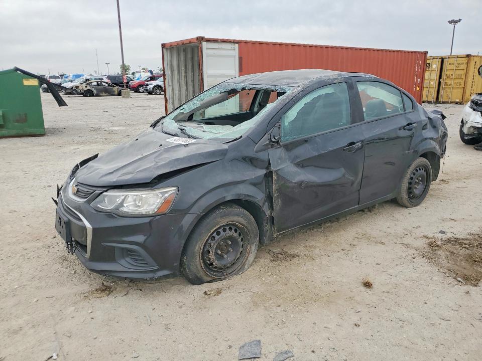 54697466 :رقم المزاد ، 1G1JB5SH3H4131094 vin ، 2017 Chevrolet Sonic مزاد بيع