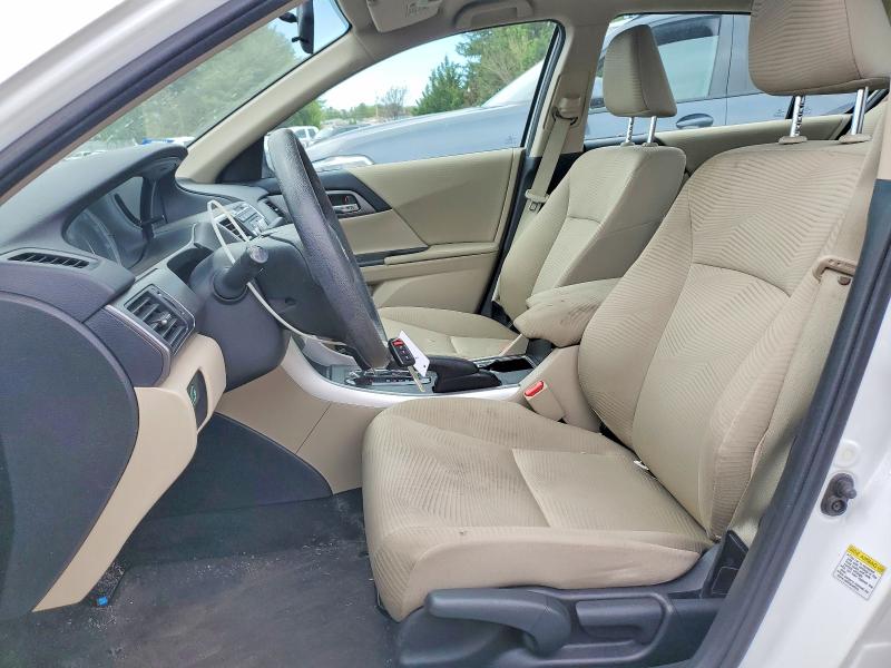 2015 Honda Accord მანქანა იყიდება აუქციონზე, vin: 1HGCR2F32FA173880, აუქციონის ნომერი: 52622346