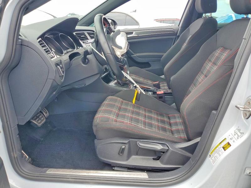 52422006 :رقم المزاد ، 3VW447AU0JM296231 vin ، 2018 Volkswagen Gti مزاد بيع