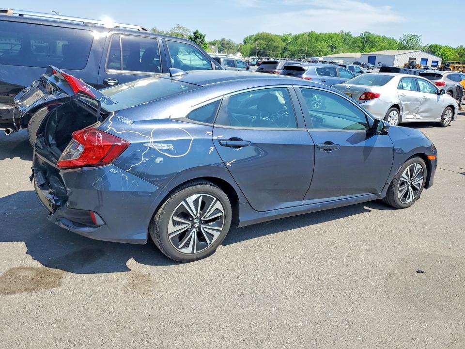 52550946 :رقم المزاد ، 19XFC1F7XGE220839 vin ، 2016 Honda Civic مزاد بيع