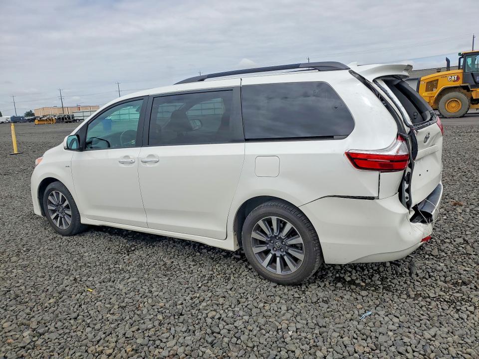 54509726 :رقم المزاد ، 5TDDZ3DC9KS216040 vin ، 2019 Toyota Sienna مزاد بيع