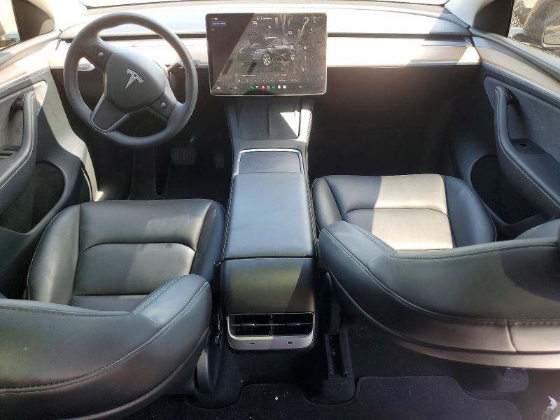 2024 Tesla Model Y მანქანა იყიდება აუქციონზე, vin: 7SAYGDEE2RA272591, აუქციონის ნომერი: 54456356